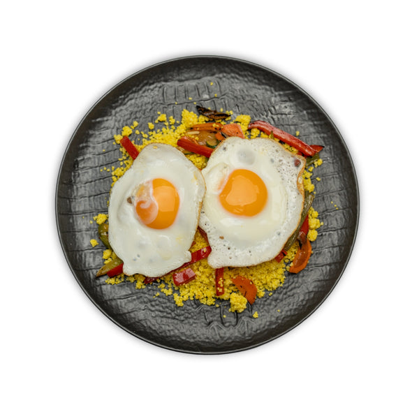 Cuscús con verduras salteadas y huevo a la plancha